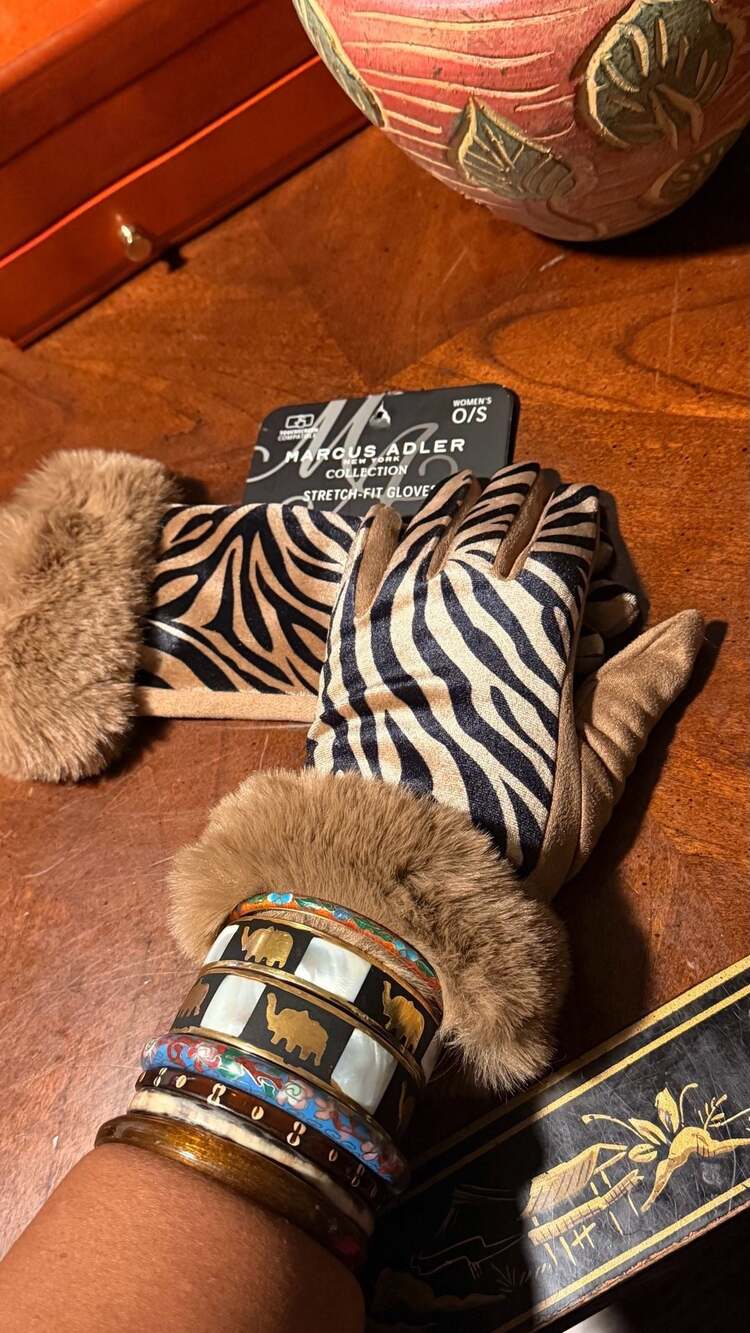 Marcus Adler Stretch-Fit Gloves O/S Animal Print